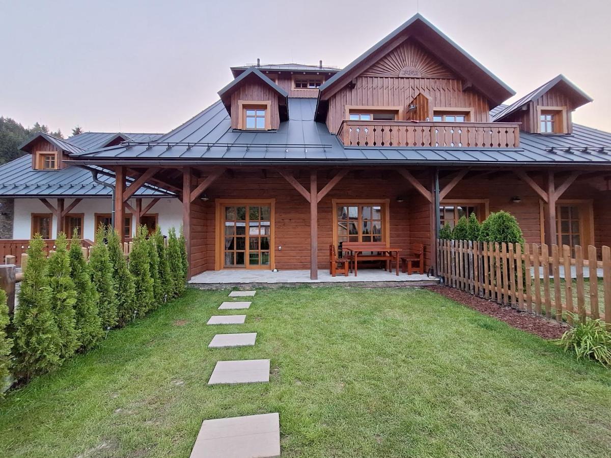 Apartman Jezerne Velké Karlovice Zewnętrze zdjęcie