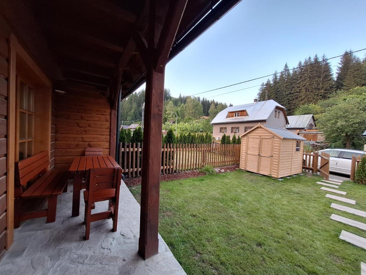 Apartman Jezerne Velké Karlovice Zewnętrze zdjęcie