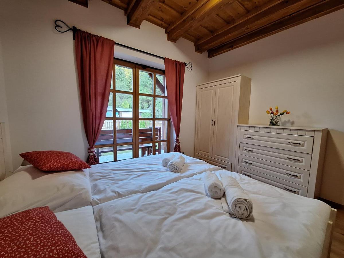 Apartman Jezerne Velké Karlovice Zewnętrze zdjęcie